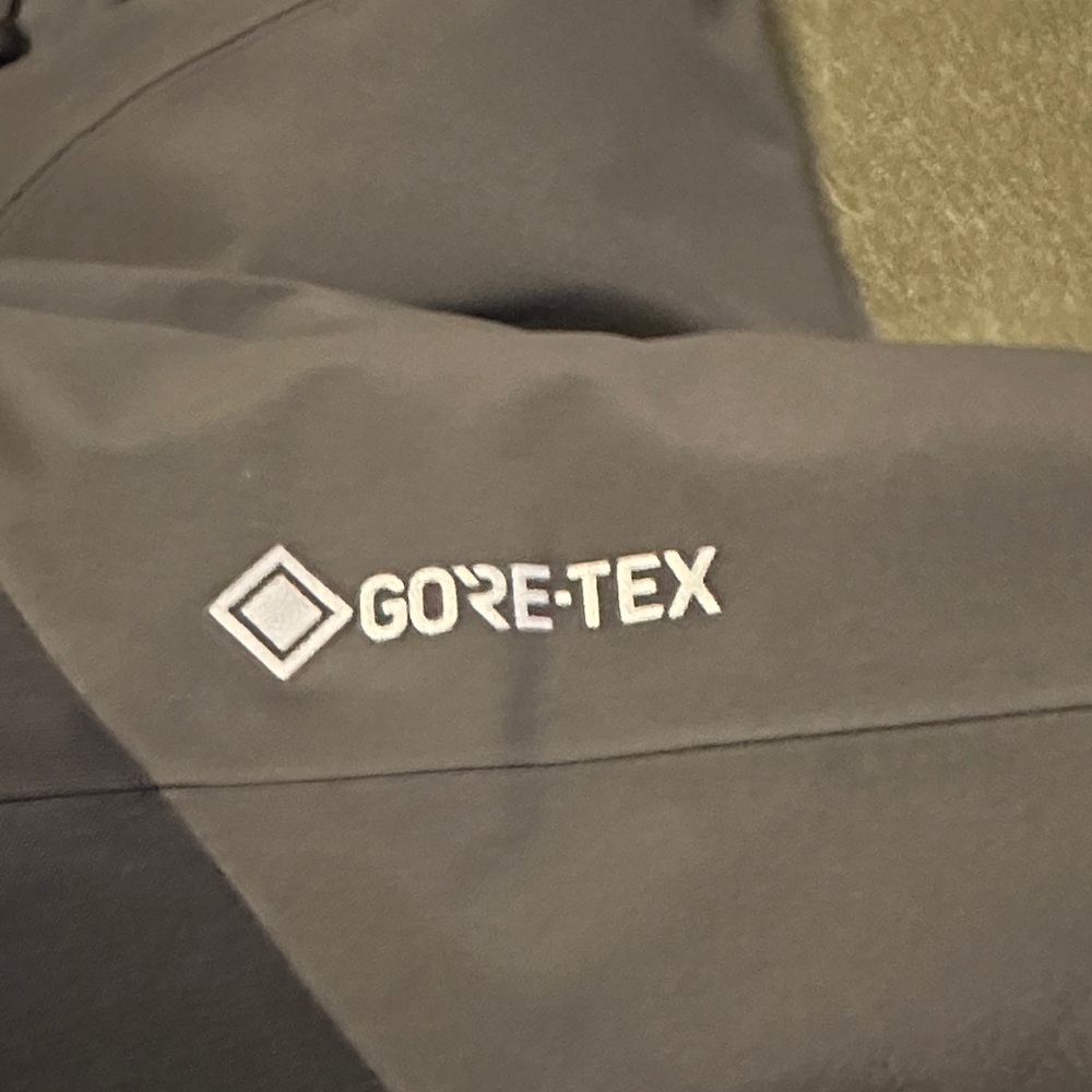 Simms Guide Insulated Gore-Tex Jacket Men’s Large - Picture 4 of 8
